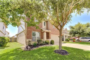 2311 Lakecrest Town Dr, Katy, TX 77493 - Photo 3