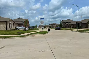 1270 Glendora Dr, Rosharon, TX 77583 - Photo 5