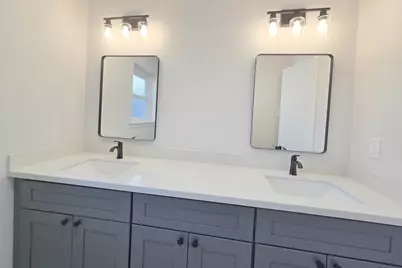 8822 Rowan Lane, Houston, TX 77036 - Photo 9