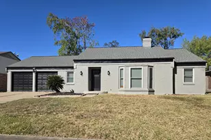 8822 Rowan Ln, Houston, TX 77036 - Photo 1