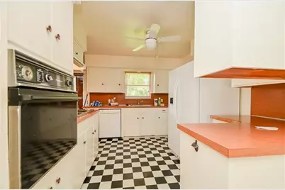 4401 Hummingbird Street, Houston, TX 77035 - Photo 9