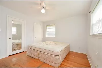 4401 Hummingbird Street, Houston, TX 77035 - Photo 21