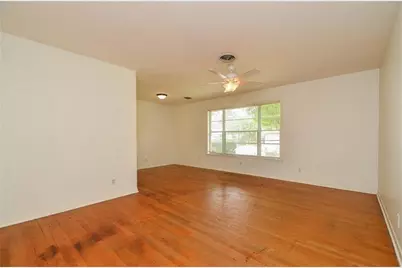 4401 Hummingbird Street, Houston, TX 77035 - Photo 5
