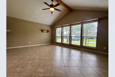 2711 Laurel Creek Way Way, Pearland, TX 77581 - Photo 11