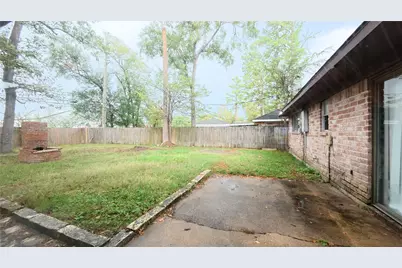 2027 Whispering Springs Drive, Spring, TX 77373 - Photo 13