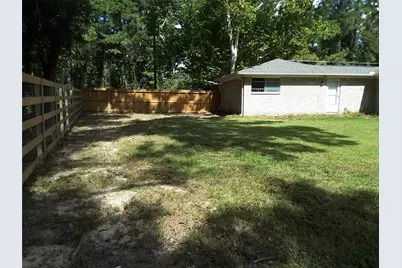 18521 Railroad Avenue, New Caney, TX 77357 - Photo 29