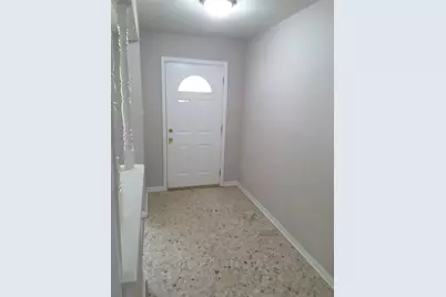 18521 Railroad Avenue, New Caney, TX 77357 - Photo 5