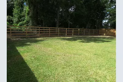 18521 Railroad Avenue, New Caney, TX 77357 - Photo 31