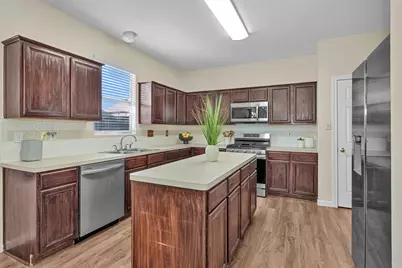 13911 Elmpark Court, Houston, TX 77014 - Photo 9