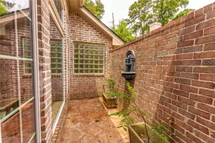 19 Palmer Green Pl, The Woodlands, TX 77381 - Photo 27