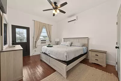 2815 Ball Street, Galveston, TX 77550 - Photo 23