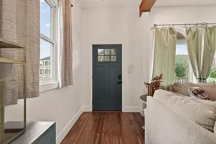 2815 Ball St, Galveston, TX 77550 - Photo 5