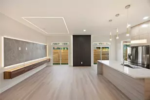 3807 Noah Street W, Houston, TX 77021 - Photo 9