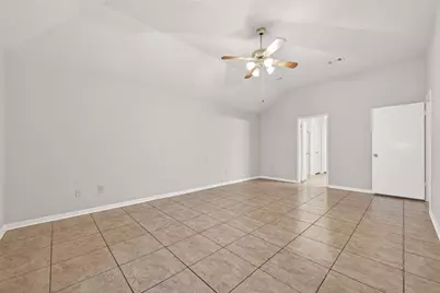 8914 Mattison Drive, Houston, TX 77088 - Photo 21