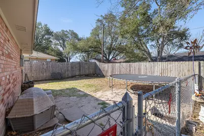 704 Bormann Street, Brenham, TX 77833 - Photo 9
