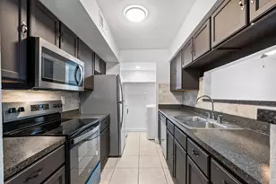 7200 W T C Jester Blvd, Houston, TX 77088 - Photo 1