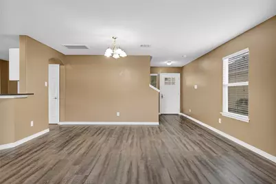 13218 Ambrosa Drive, Houston, TX 77044 - Photo 5