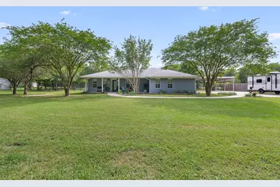10462 Woodview Drive, Bryan, TX 77845 - Photo 1