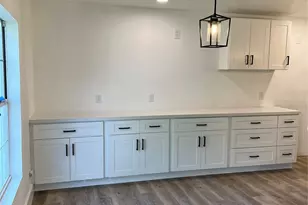 502 Independence St, Liberty, TX 77575 - Photo 3