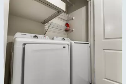 1901 Post Oak Boulevard #2220, Houston, TX 77056 - Photo 15