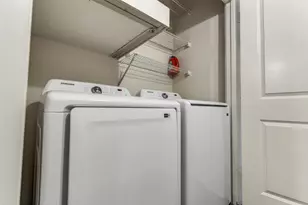 1901 Post Oak Blvd, Houston, TX 77056 - Photo 15