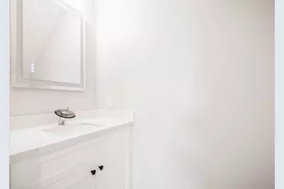 6322 Sayers Street, Houston, TX 77026 - Photo 9
