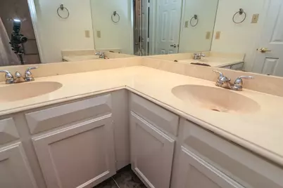 14209 Lost Meadow Lane, Houston, TX 77079 - Photo 23