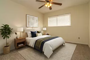 14209 Lost Meadow Ln, Houston, TX 77079 - Photo 3