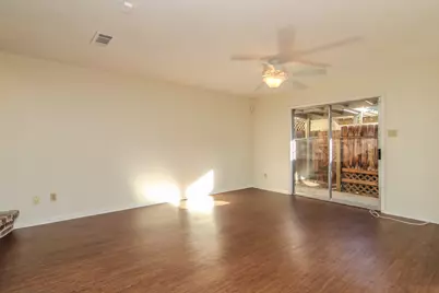 14209 Lost Meadow Lane, Houston, TX 77079 - Photo 9