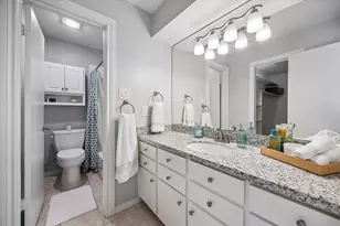 701 Bering Dr, Houston, TX 77057 - Photo 25