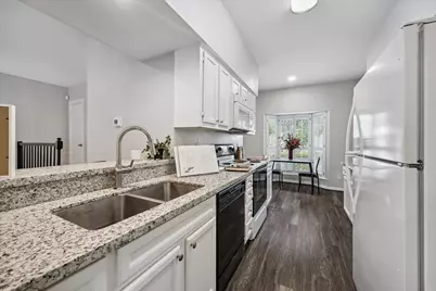 701 Bering Drive #1001, Houston, TX 77057 - Photo 9
