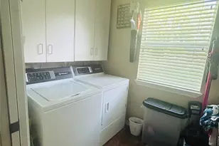 319 Jones St, Columbus, TX 78934 - Photo 9