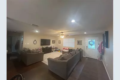 319 Jones Street, Columbus, TX 78934 - Photo 5