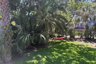 2419 Avenue L, Galveston, TX 77550 - Photo 17
