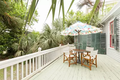 2419 Avenue L, Galveston, TX 77550 - Photo 11
