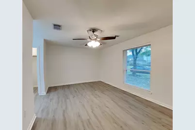 10527 Mills Walk Drive, Houston, TX 77070 - Photo 9