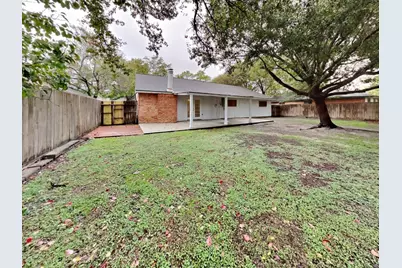 10527 Mills Walk Drive, Houston, TX 77070 - Photo 15