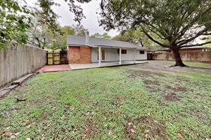 10527 Mills Walk Dr, Houston, TX 77070 - Photo 15