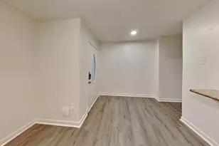 10527 Mills Walk Dr, Houston, TX 77070 - Photo 3