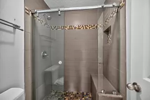 3600 Jeanetta St, Houston, TX 77063 - Photo 21