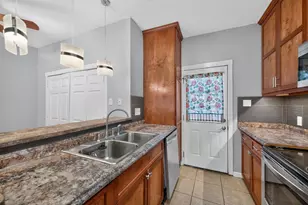 3600 Jeanetta St, Houston, TX 77063 - Photo 11