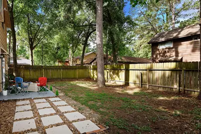 103 N Deerfoot Circle, The Woodlands, TX 77380 - Photo 21