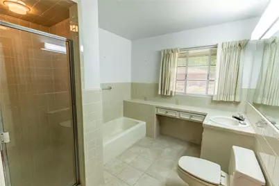 322 E Obryant Street, Bellville, TX 77418 - Photo 19