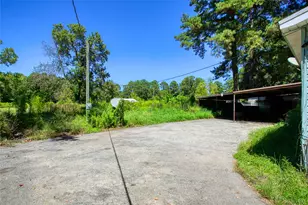 389 County Rd 2281, Cleveland, TX 77327 - Photo 5