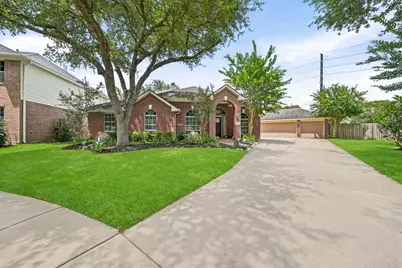 9727 Haviland Lane, Missouri City, TX 77459 - Photo 1