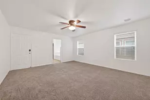 16763 N Gull Dr, Conroe, TX 77385 - Photo 19