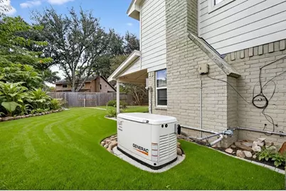 9122 Cypress Square Drive, Spring, TX 77379 - Photo 35