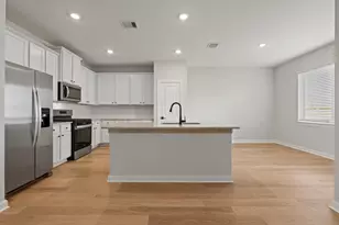 14008 Starboard Reach Dr, Texas City, TX 77510 - Photo 5