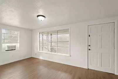105 W Linney Street, Dayton, TX 77535 - Photo 15