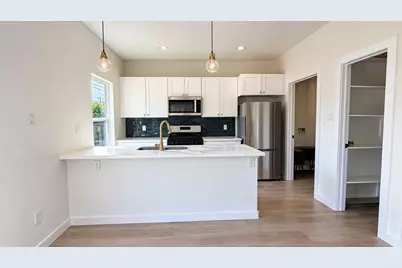 8361 Tate Street, Houston, TX 77028 - Photo 9